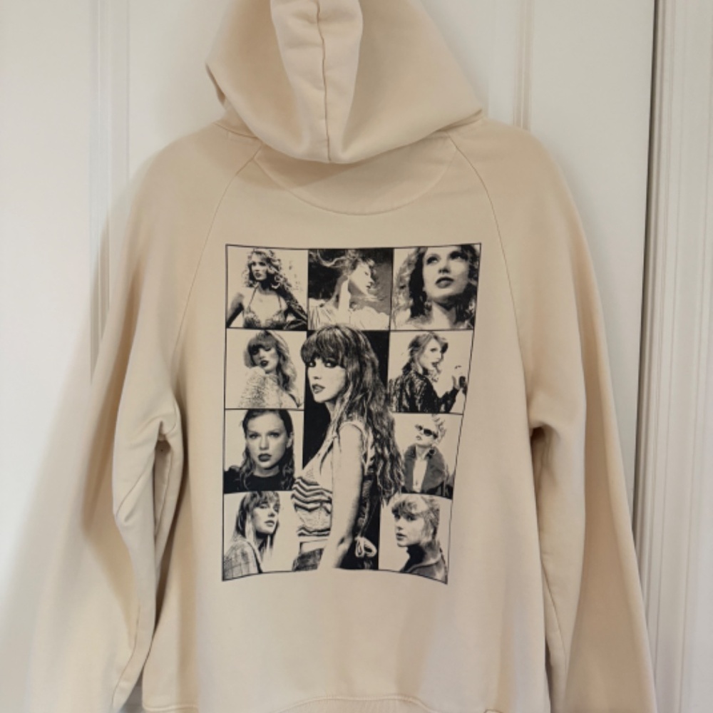 Taylor Swift Era's hoodie - Picture 3 of 8